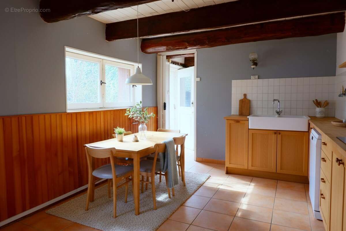 Maison 36 m² à Le Chambon-Sur-Lignon  - photo 5