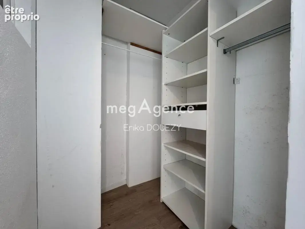 Appartement T1 BIS 35m² - Au calme, place de parking - photo 6
