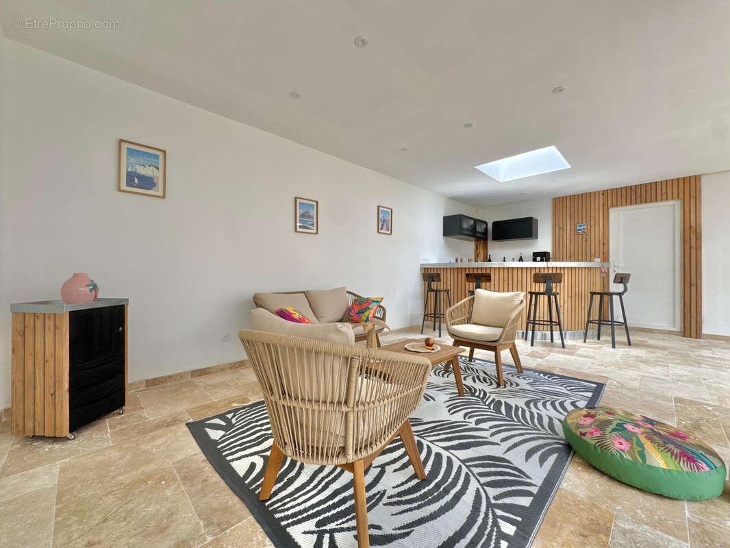 Maison à BLAINVILLE-SUR-ORNE