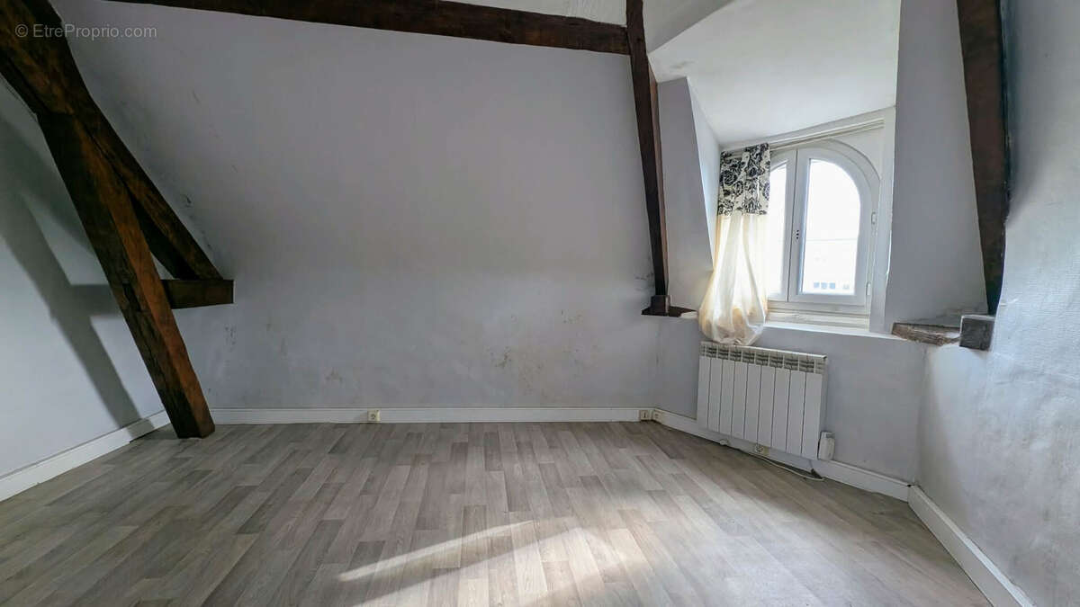 Maison à LILLEBONNE