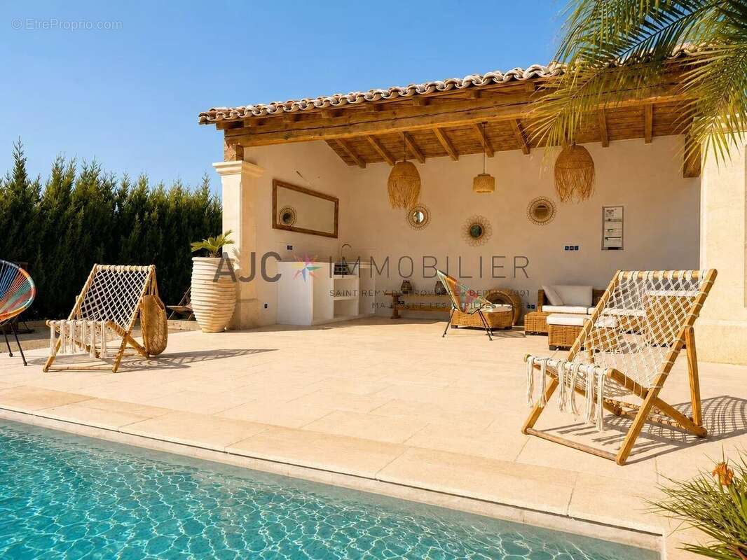 Mas blanc-des-alpilles — mas en pierre rénové en 2025 — 6 km de saint-rémy-de-provence — piscine - photo 4