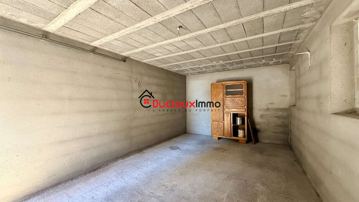 Immeuble Aurillac   Quartier de la Gare   Idéal investisseur - photo 22