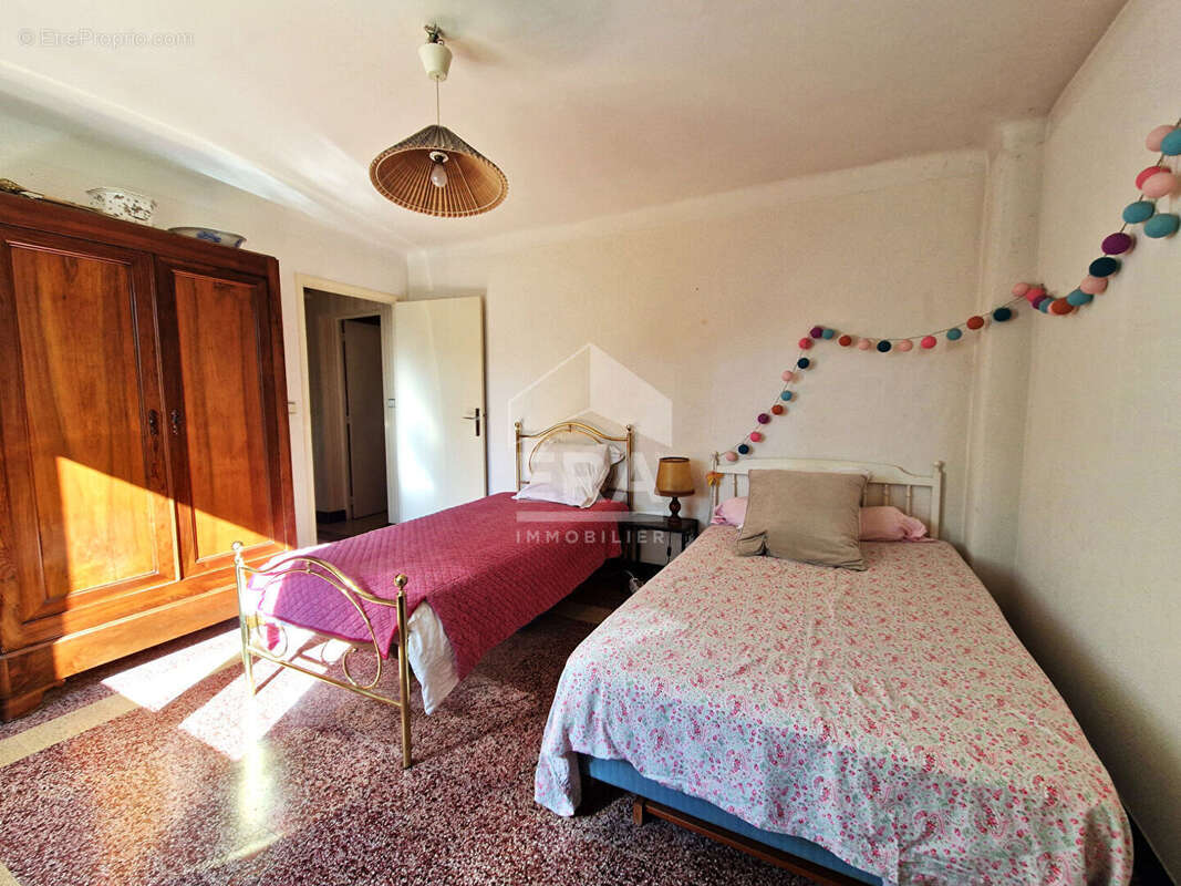 Maison à CHATEAU-ARNOUX-SAINT-AUBAN