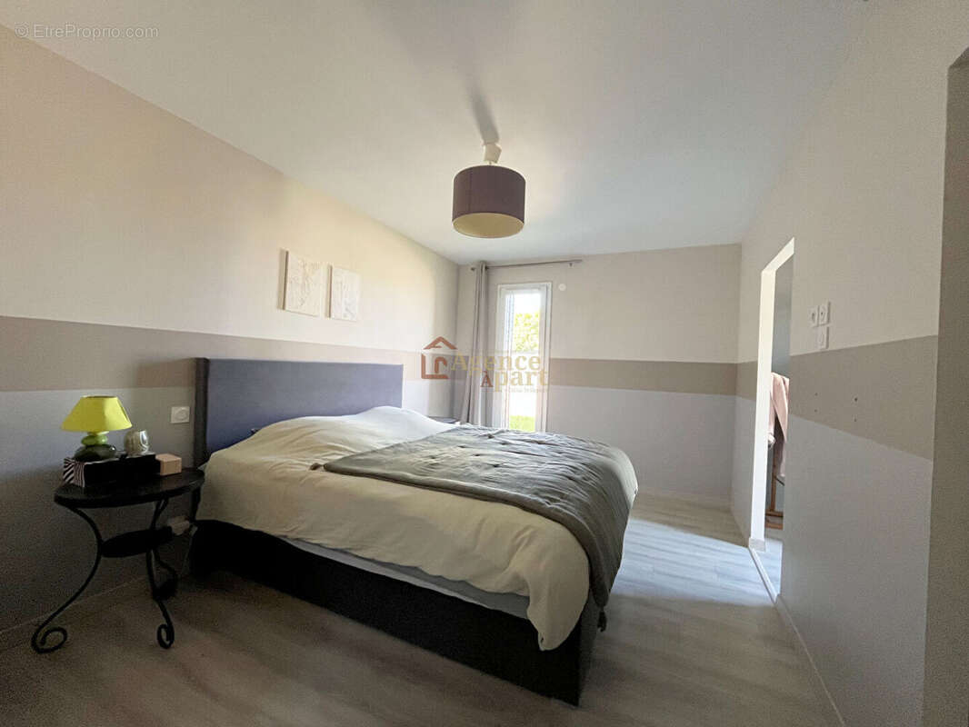 Maison à SAINT-SYLVAIN