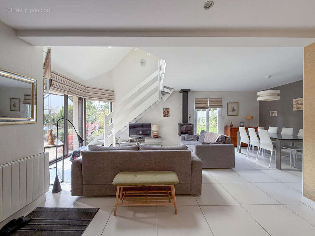 BELLEC 17 - Maison à BETTON