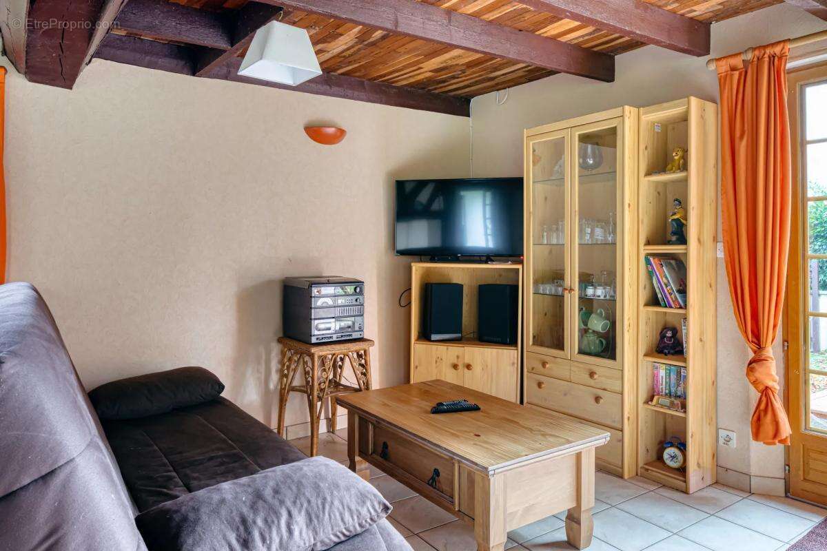 Maison à BIVILLE-LA-RIVIERE