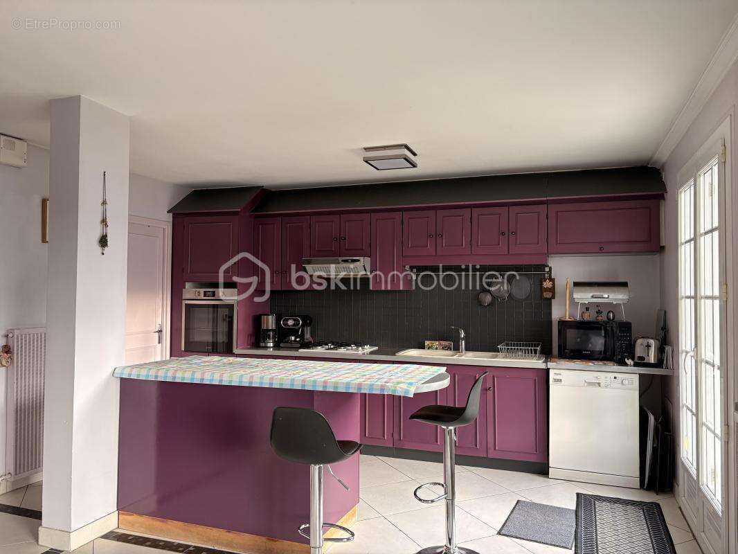 Maison à SAINTRY-SUR-SEINE