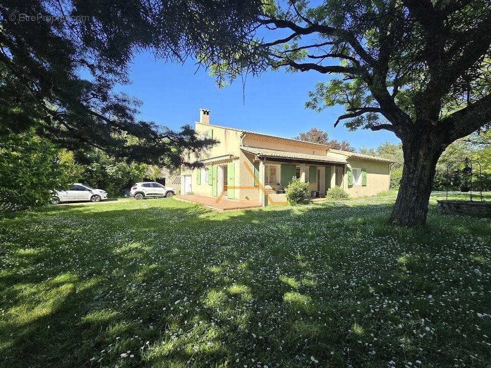 Maison à LA BEGUDE-DE-MAZENC