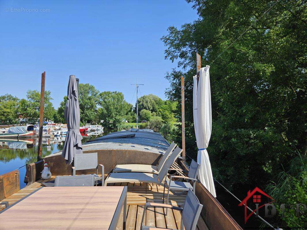 Péniche habitable à vendre à Vesoul - photo 7
