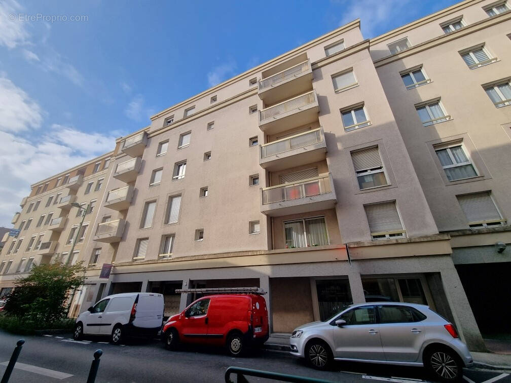Appartement à FONTAINES-SUR-SAONE