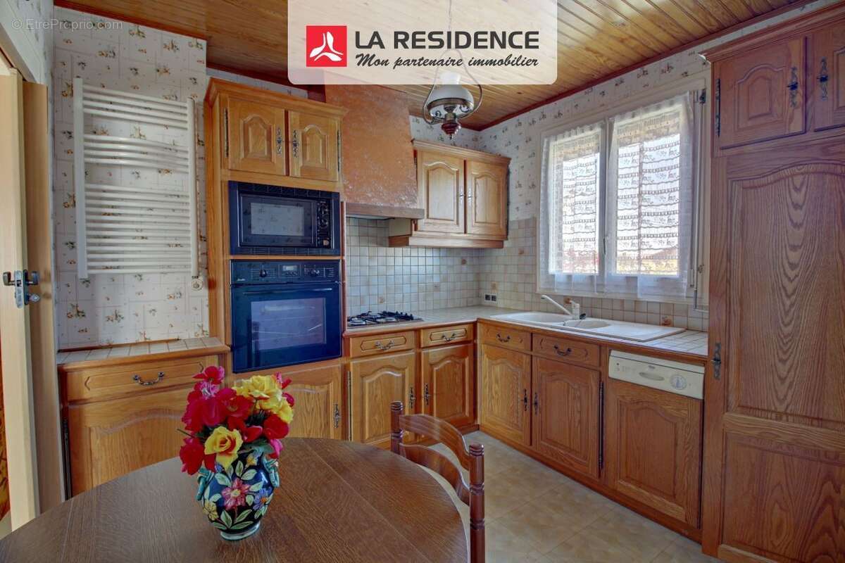 Maison à LES MUREAUX