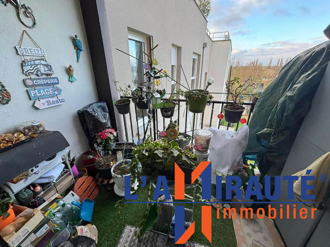 Appartement à SARTROUVILLE