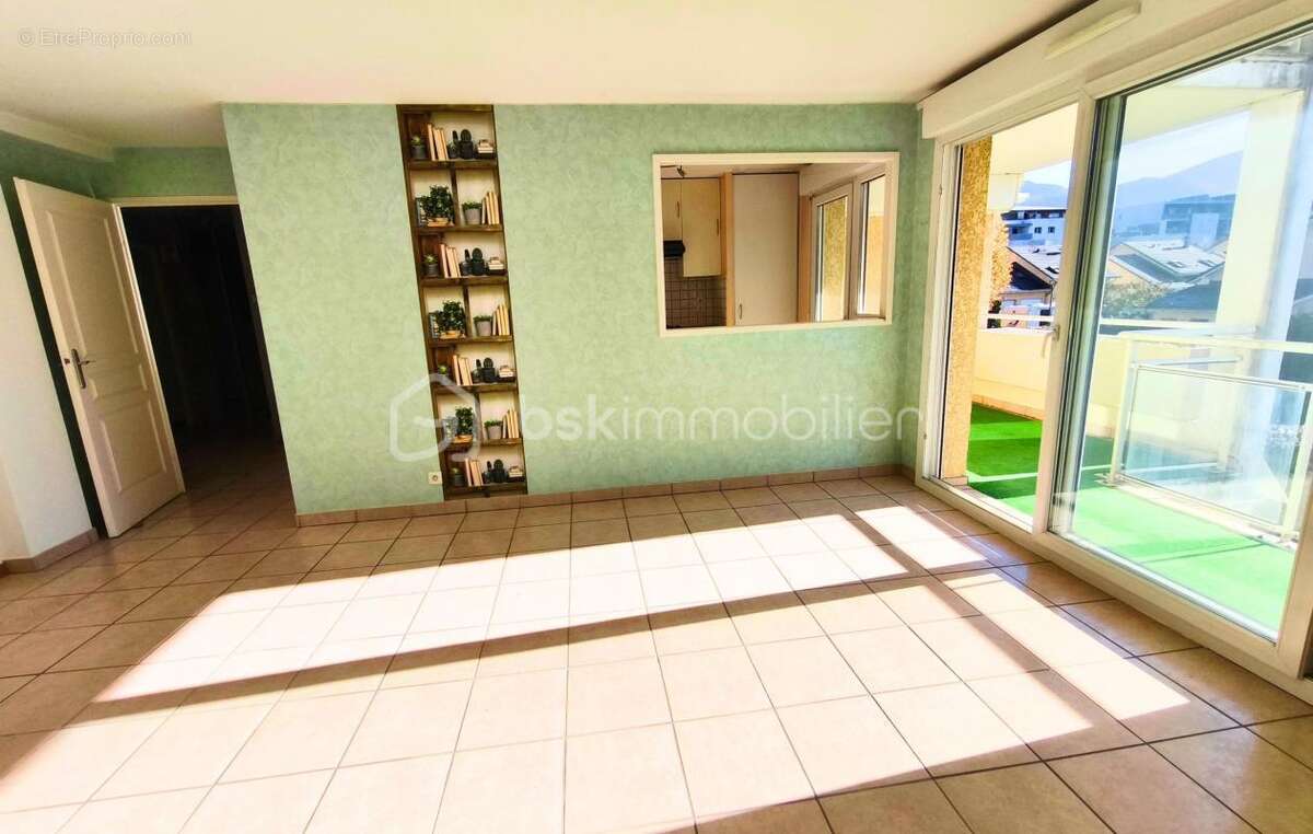 Appartement à BASSENS