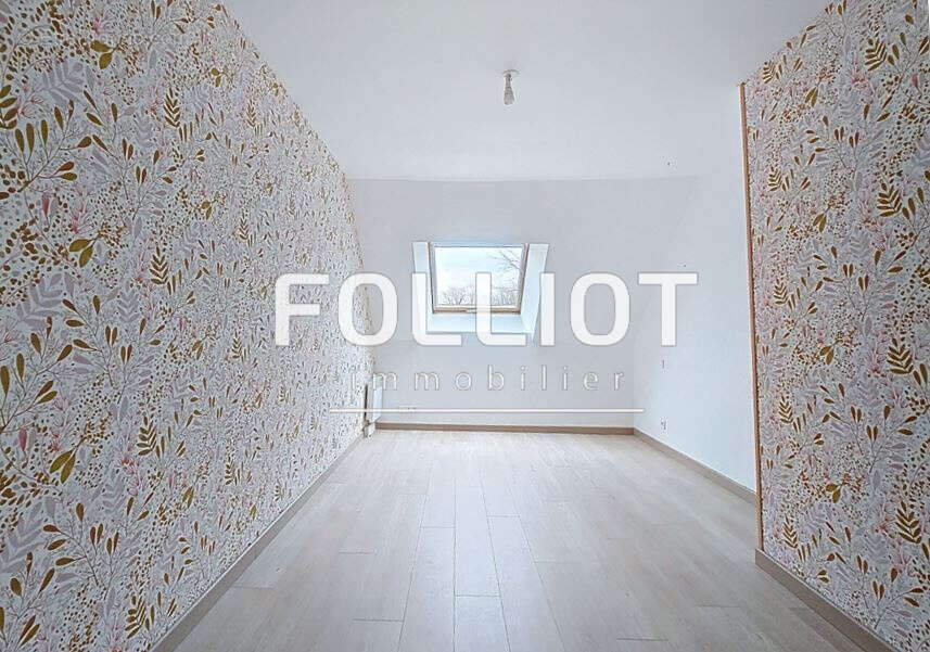 Maison à FOLLIGNY