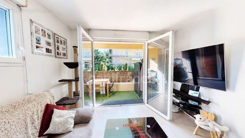 Appartement à LIEUSAINT