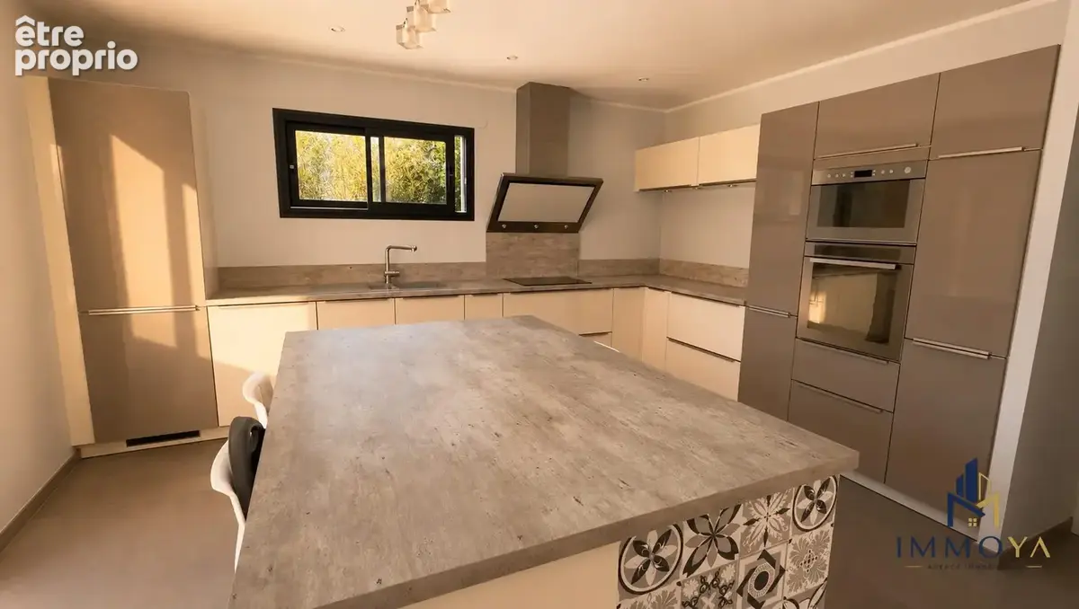 Maison 6 pièces 178 m² à vendre à Langlade (30980) - photo 3