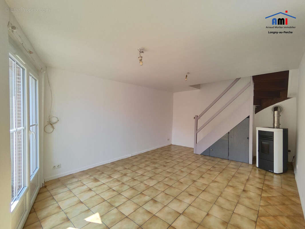 Maison à LONGNY-AU-PERCHE