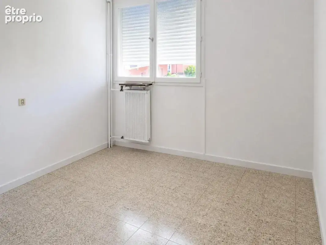 Appartement de 4 pièces de 67 m² à Alès - photo 10