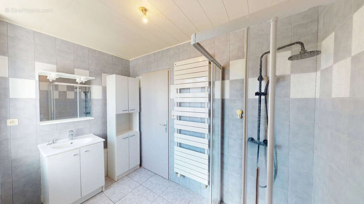 Appartement à CHARQUEMONT
