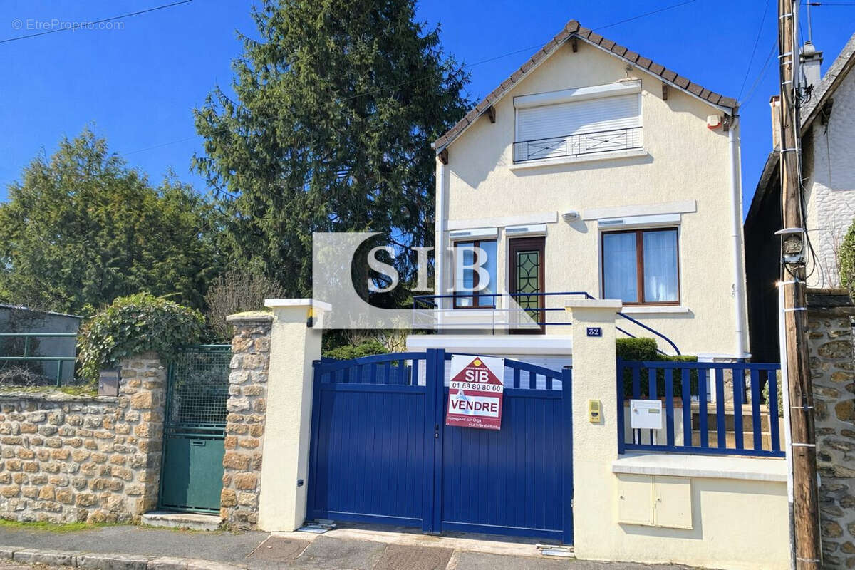 Maison à LONGPONT-SUR-ORGE