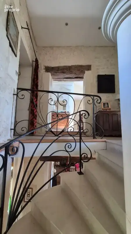 Maison de prestige à Saintes 12 pièces - photo 14