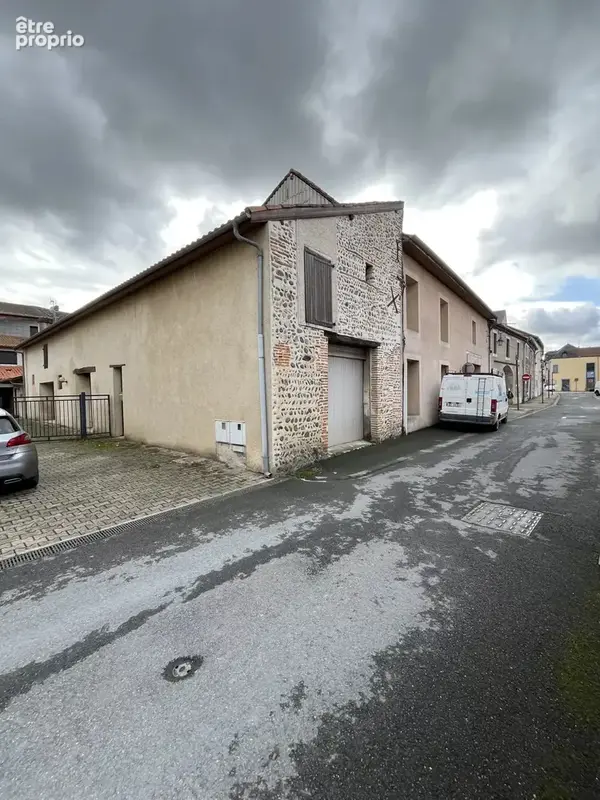 Maison à VIC-EN-BIGORRE