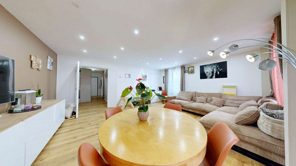 Appartement à CERGY