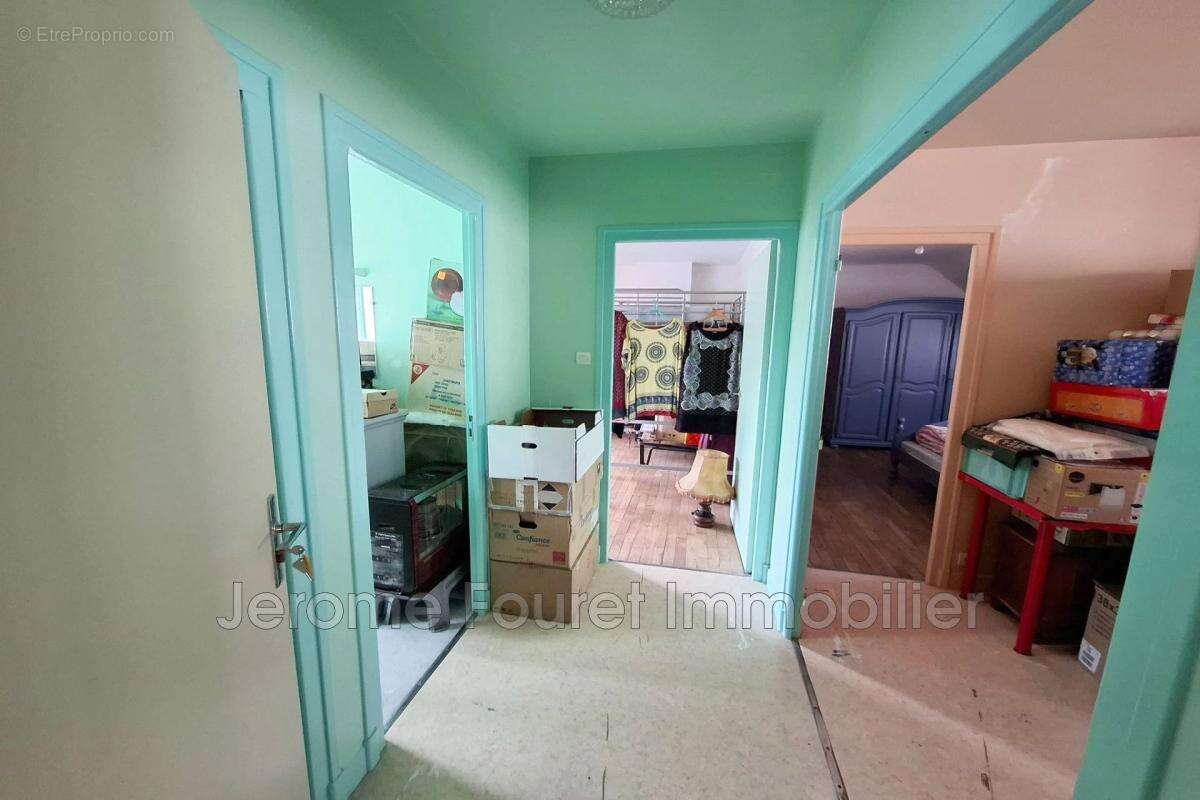 Maison d'habitation en pierre - photo 9