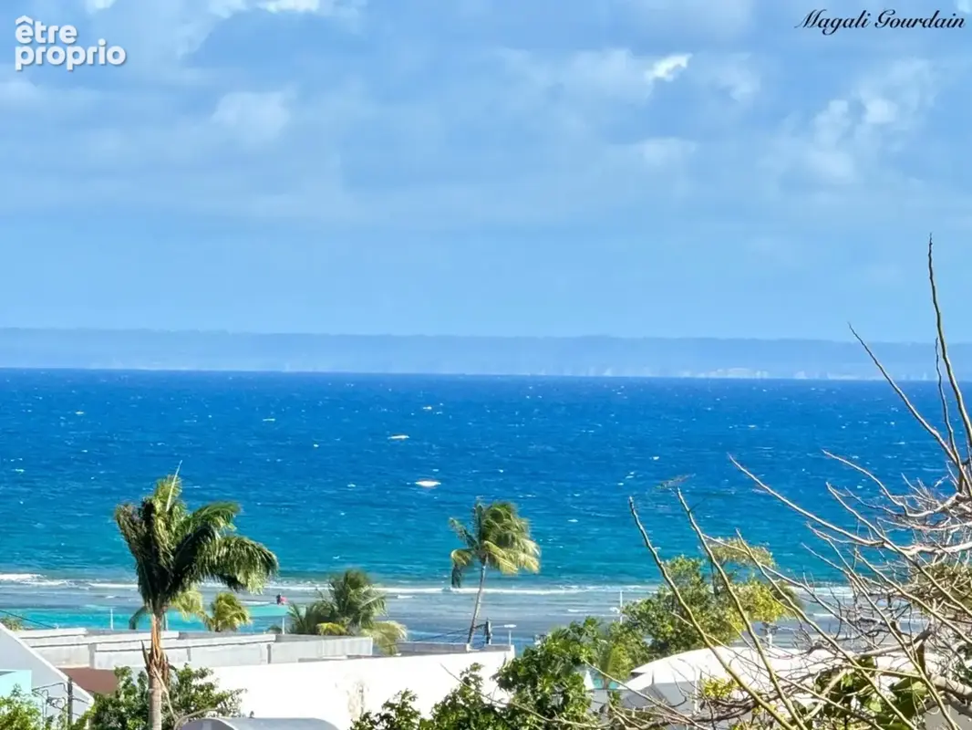 A vendre - propriete d'exception avec vue mer imprenable & studio attenant - sainte anne - photo 4