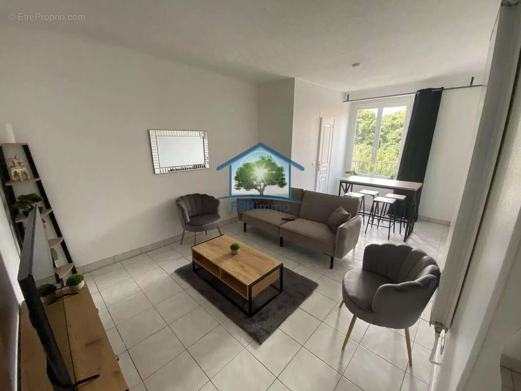 Appartement à SAINT-ETIENNE