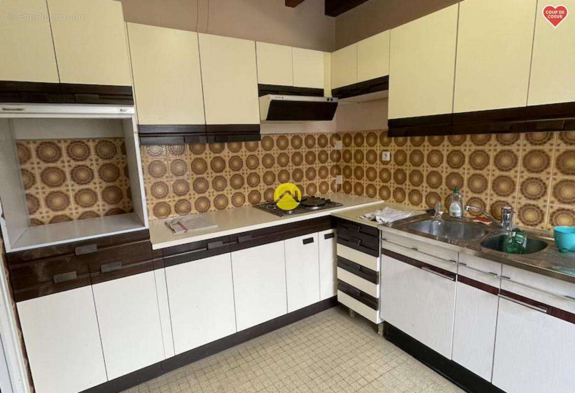 Maison à LE CHATELET