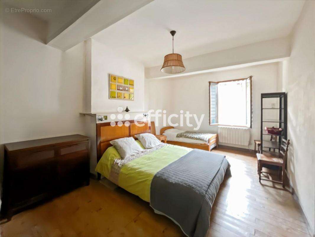 Maison à SAINT-CERNIN-DE-LABARDE