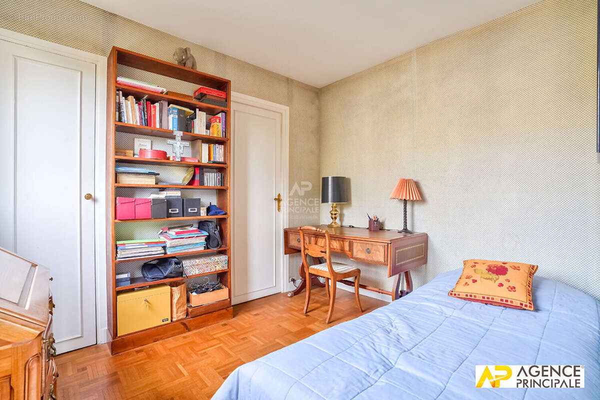 Appartement à MAISONS-LAFFITTE