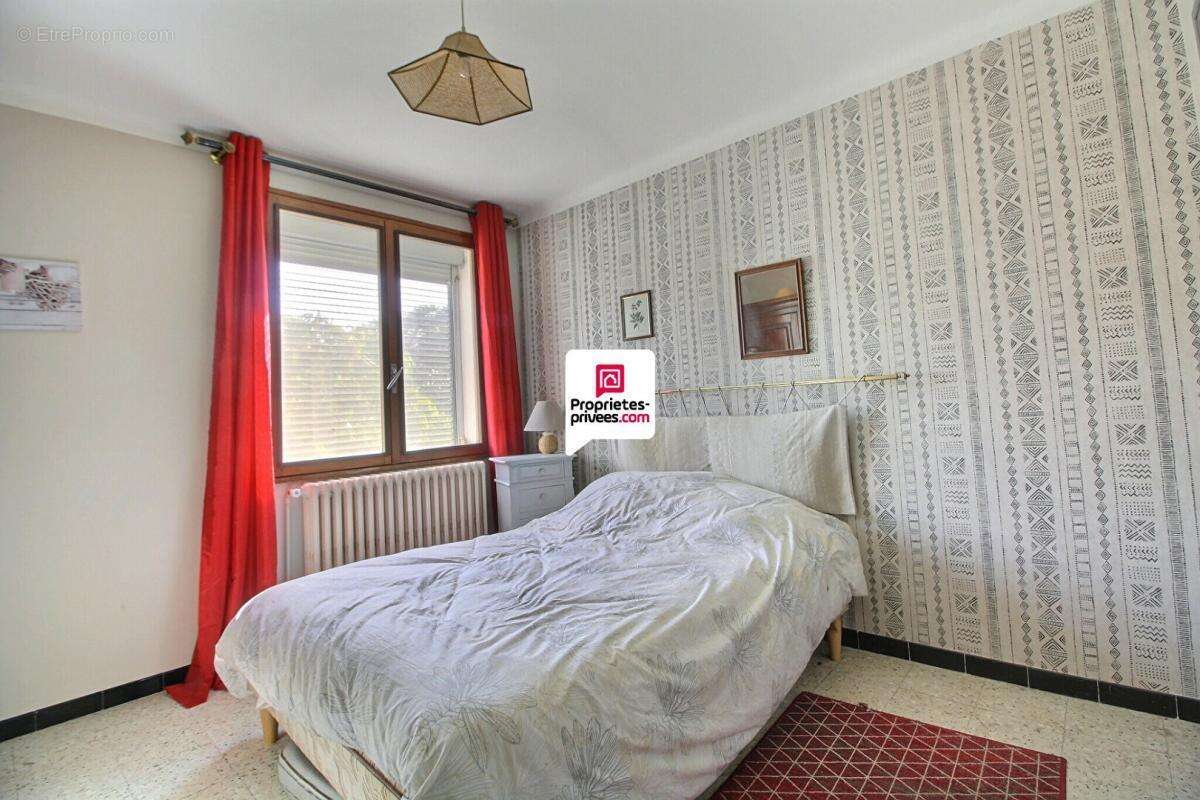 Maison à ORTHOUX-SERIGNAC-QUILHAN