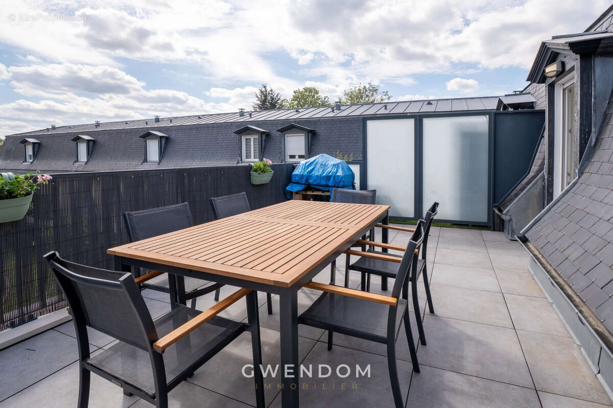 Appartement à CROISSY-BEAUBOURG