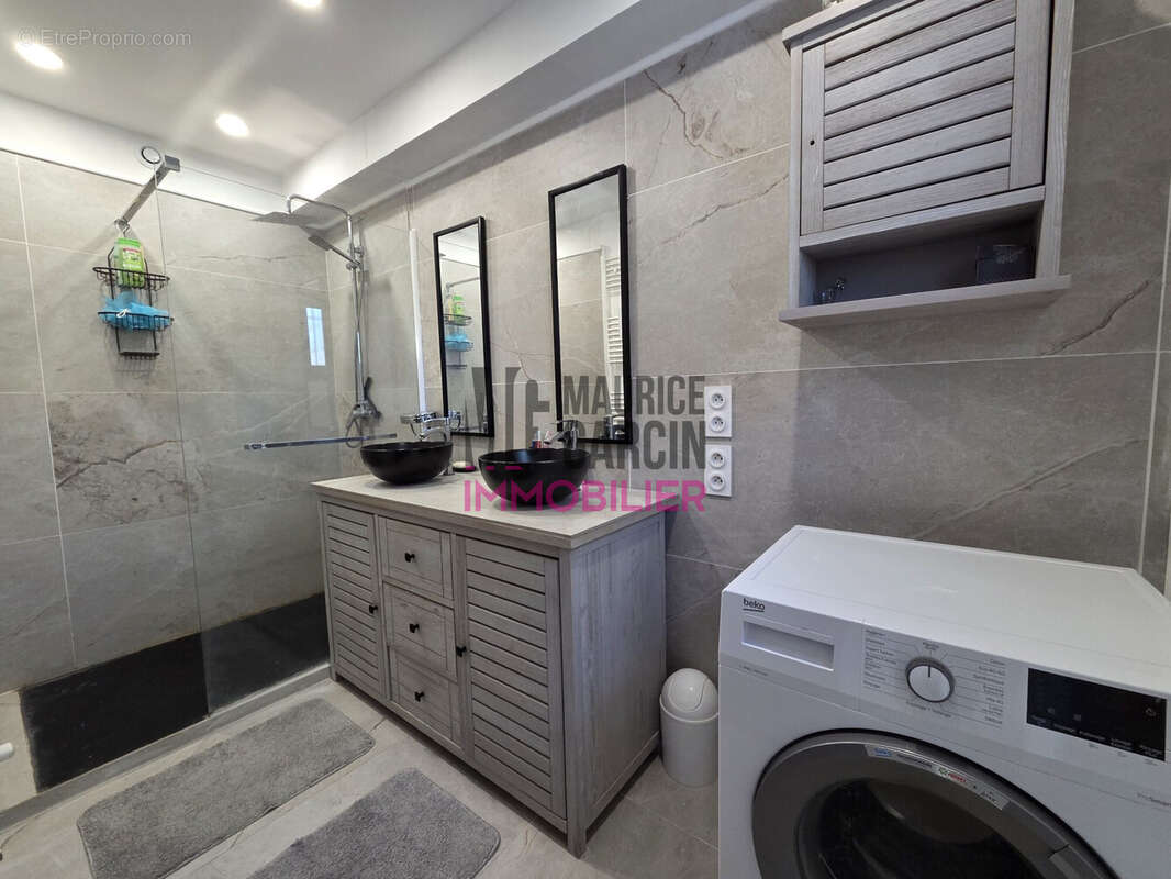 Appartement à L'ISLE-SUR-LA-SORGUE