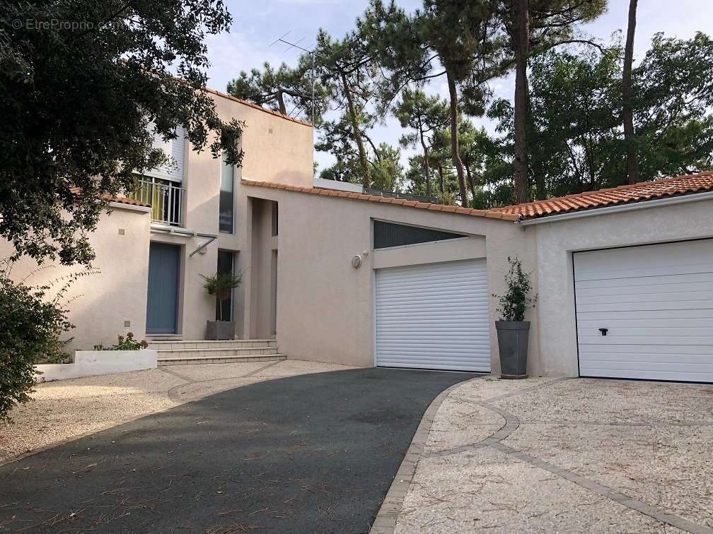 Maison à LES MATHES