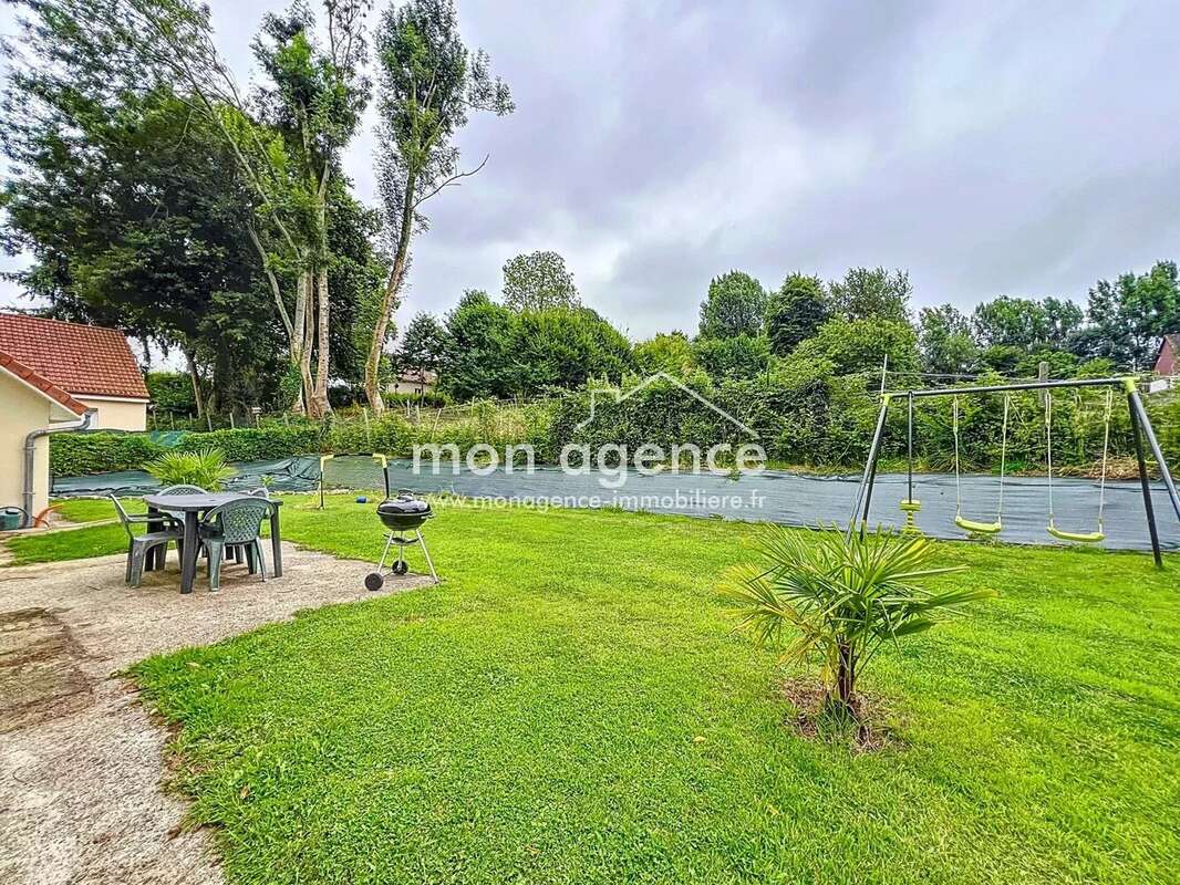 Maison à SAINT-VICTOR-L&#039;ABBAYE