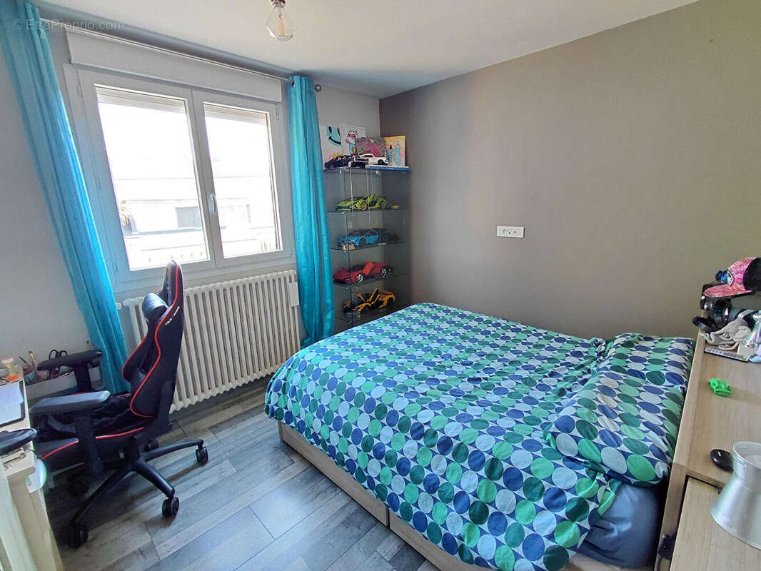 Maison à SAINT-MARTIN-DES-CHAMPS