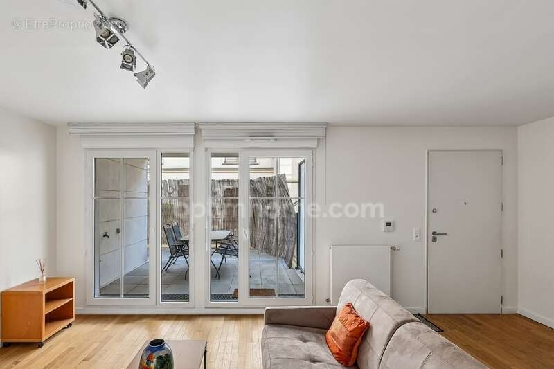 Appartement à MAISONS-ALFORT