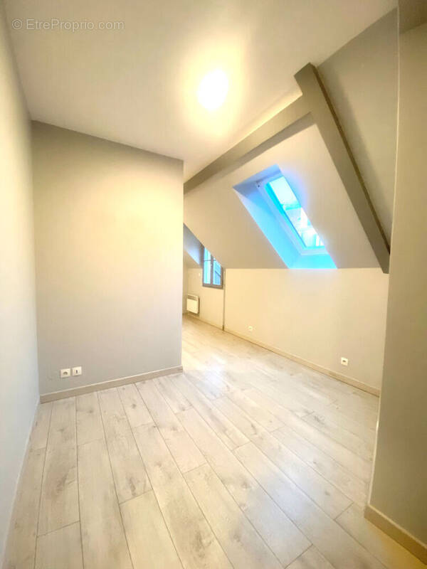 Appartement à FONTAINEBLEAU