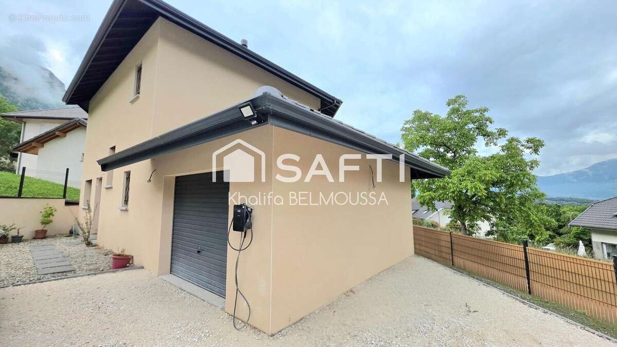 Photo 3 - Maison à DRUMETTAZ-CLARAFOND