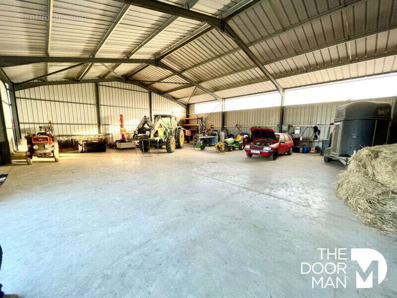 Commerce à RANCONNIERES