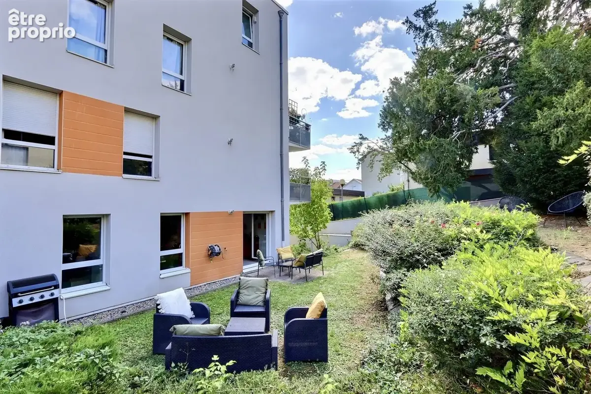 Appartement 3 pièces 75 m² à vendre à Clermont-Ferrand (63000) - photo 2