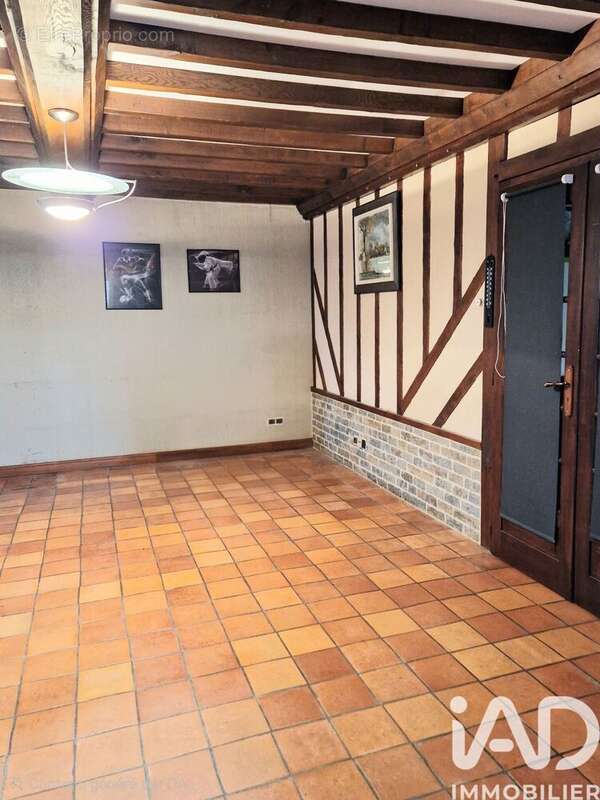 Photo 4