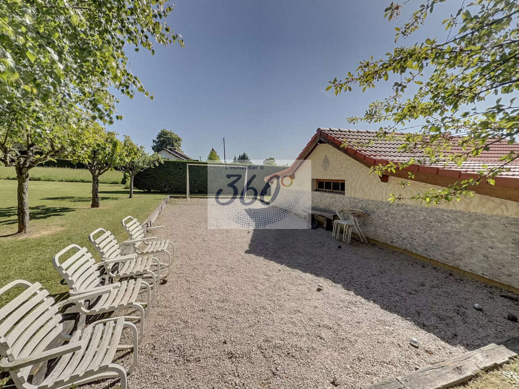 Maison à LOUHANS