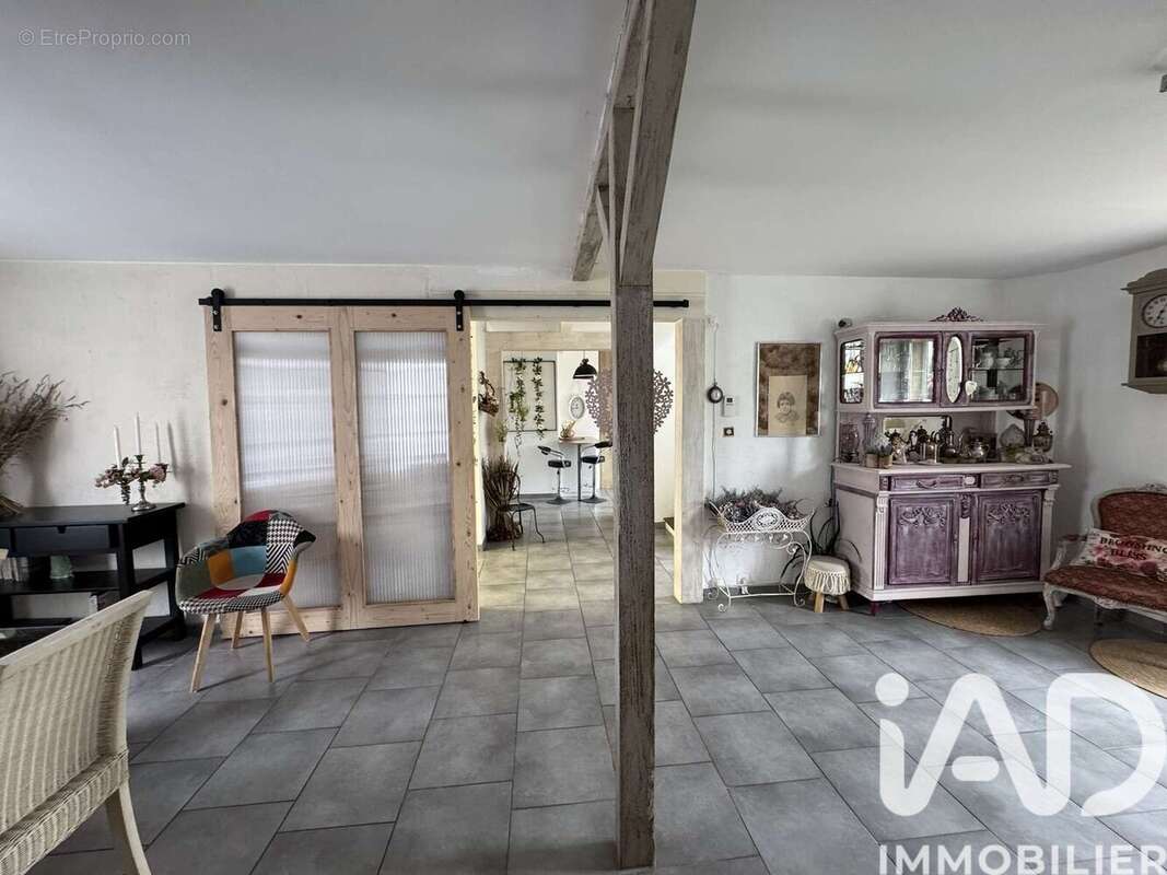 Maison 133 m² à Beuzec-Cap-Sizun  - photo 8
