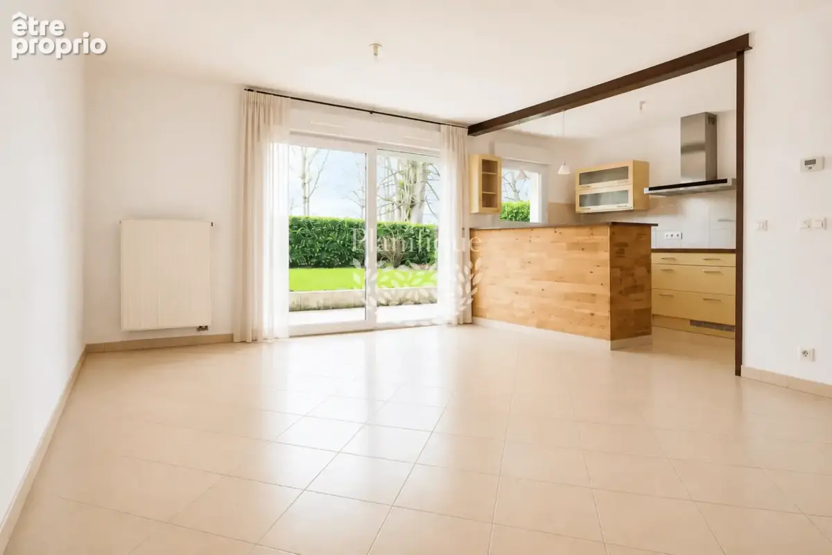 Valleiry   Appartement T3 avec jardin - photo 6