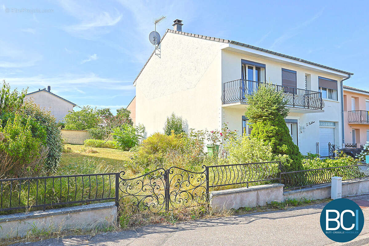 SAULXURES-LES-NANCY - Maison 6 pièces - 154 m2 - photo 17