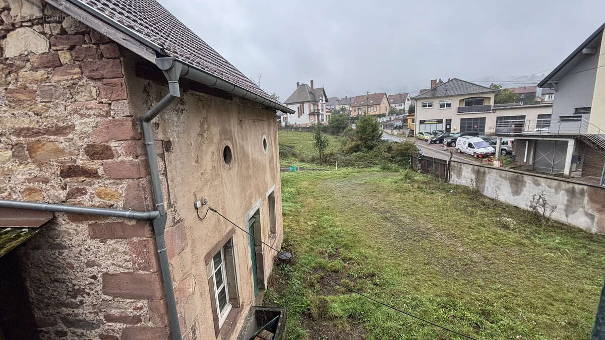 Terrain à LUTZELHOUSE